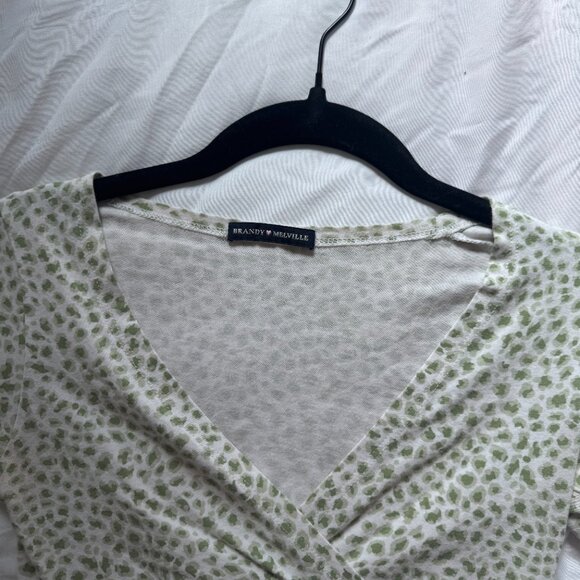 Brandy Melville Green and White Cheetah Print Crop-top - Picture 2 of 3
